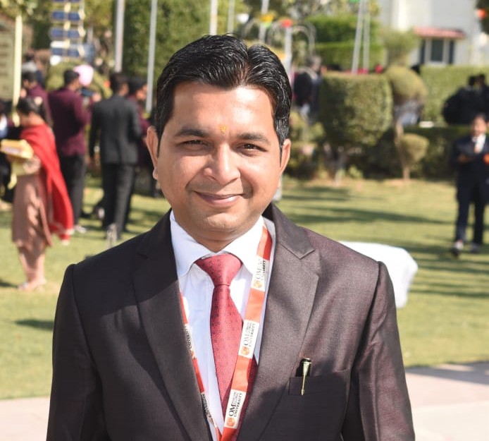 Dr. Deepak Garg